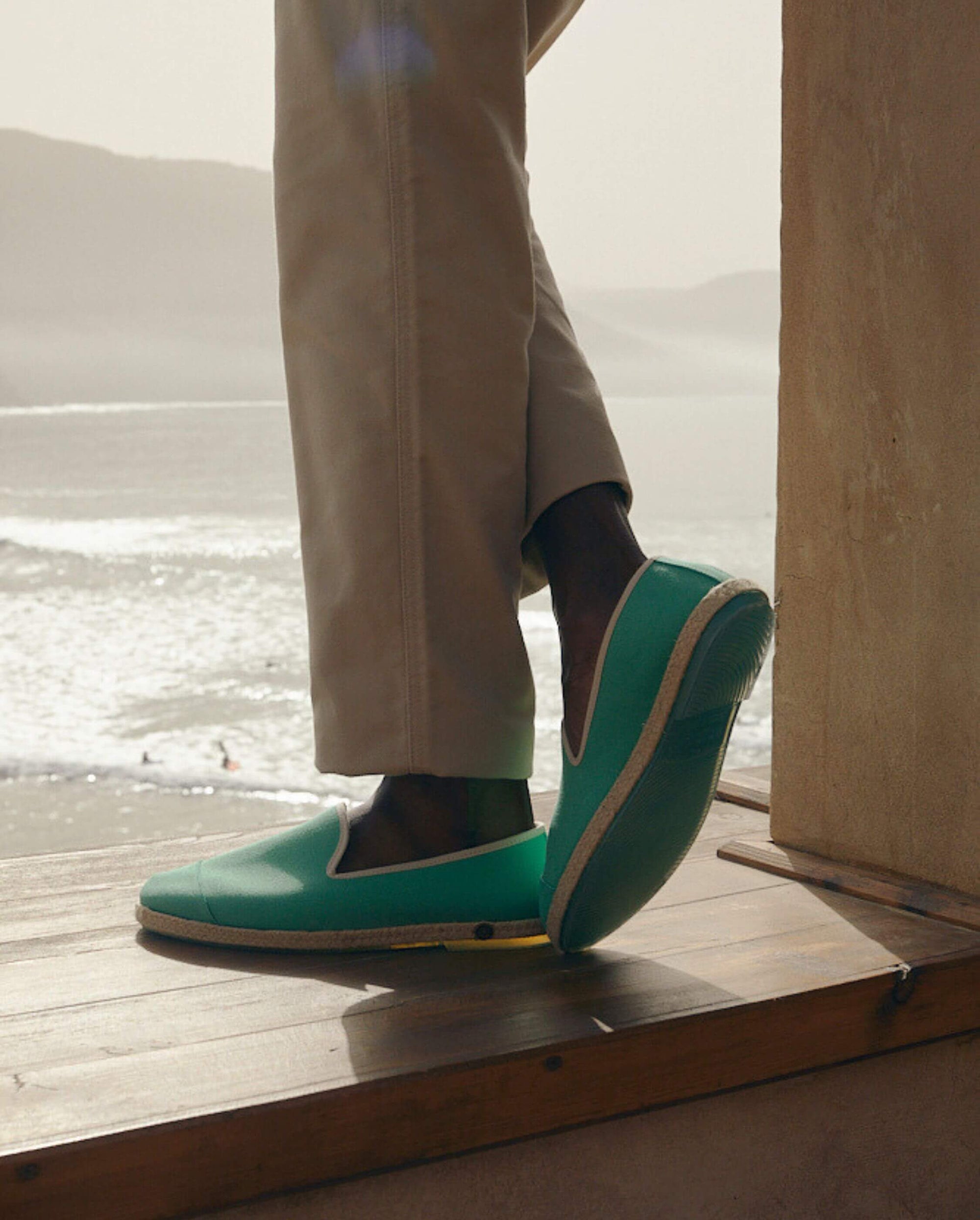 Espadrille homme coton menthe close up mer Angarde
