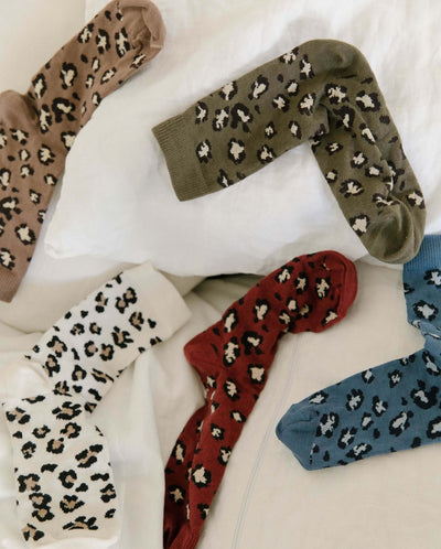 Pack 2 paires chaussettes femme léopard, camel-bleu Angarde lifestyle