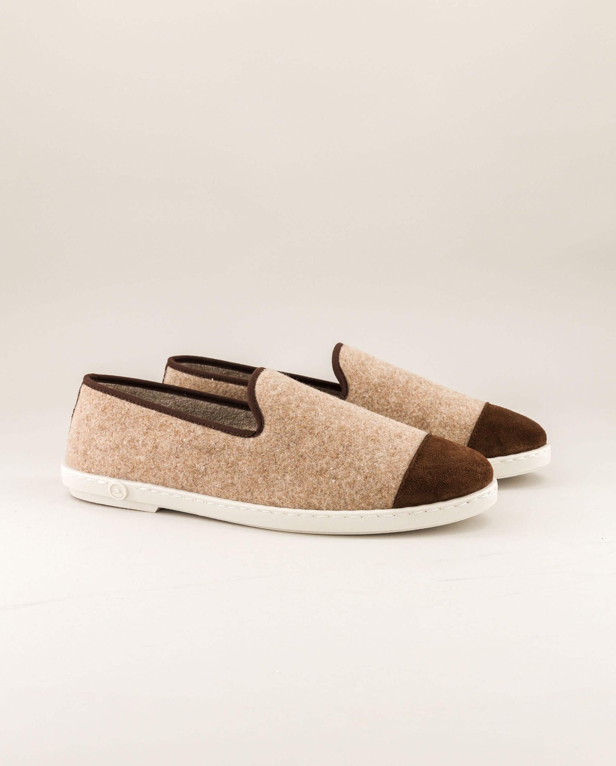 Women's wool slipper, camel chocolate