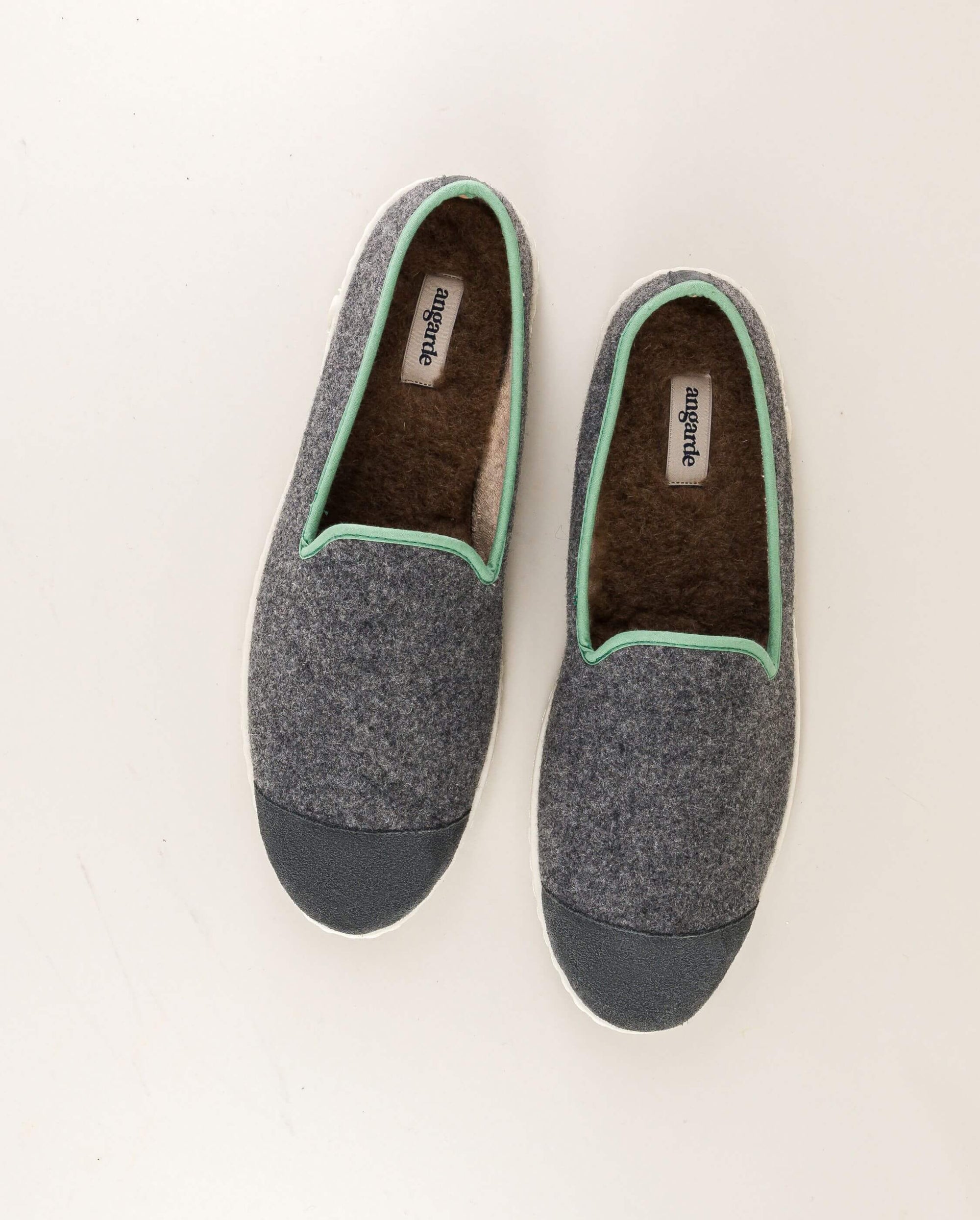 Men's wool slipper, light blue gray