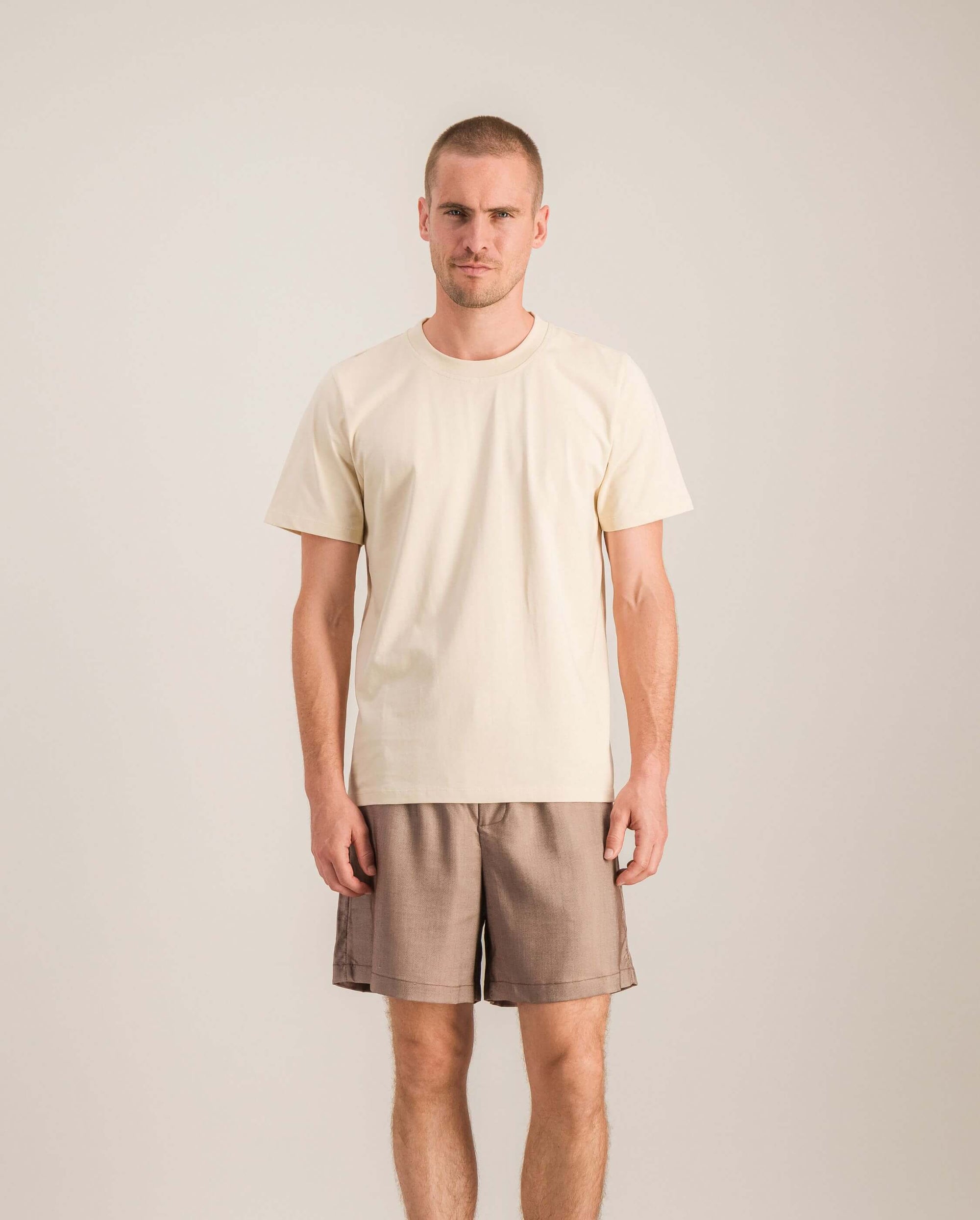 Short pyjama homme, chocolat debout Angarde