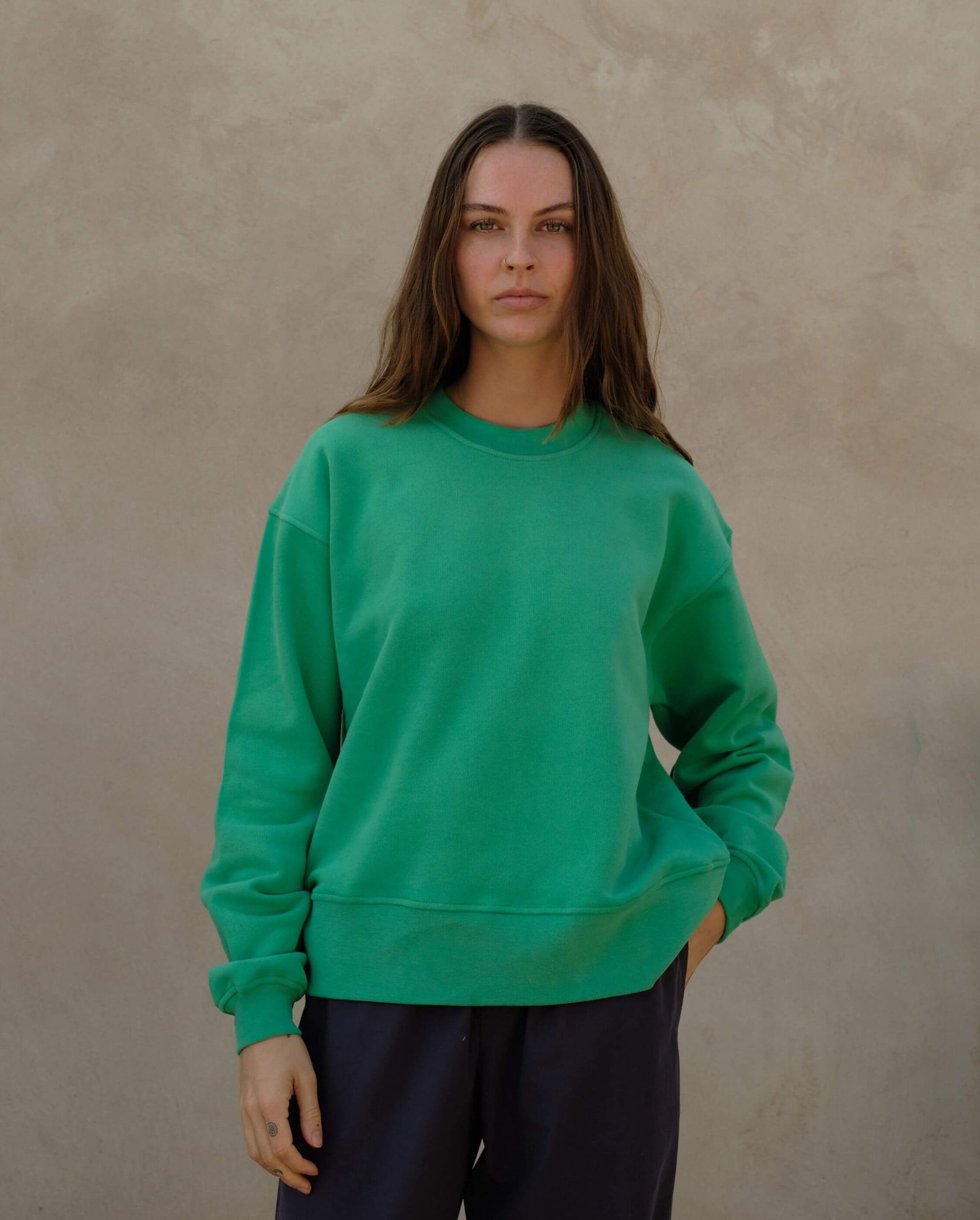 Sweatshirt femme coton bio vert face Angarde