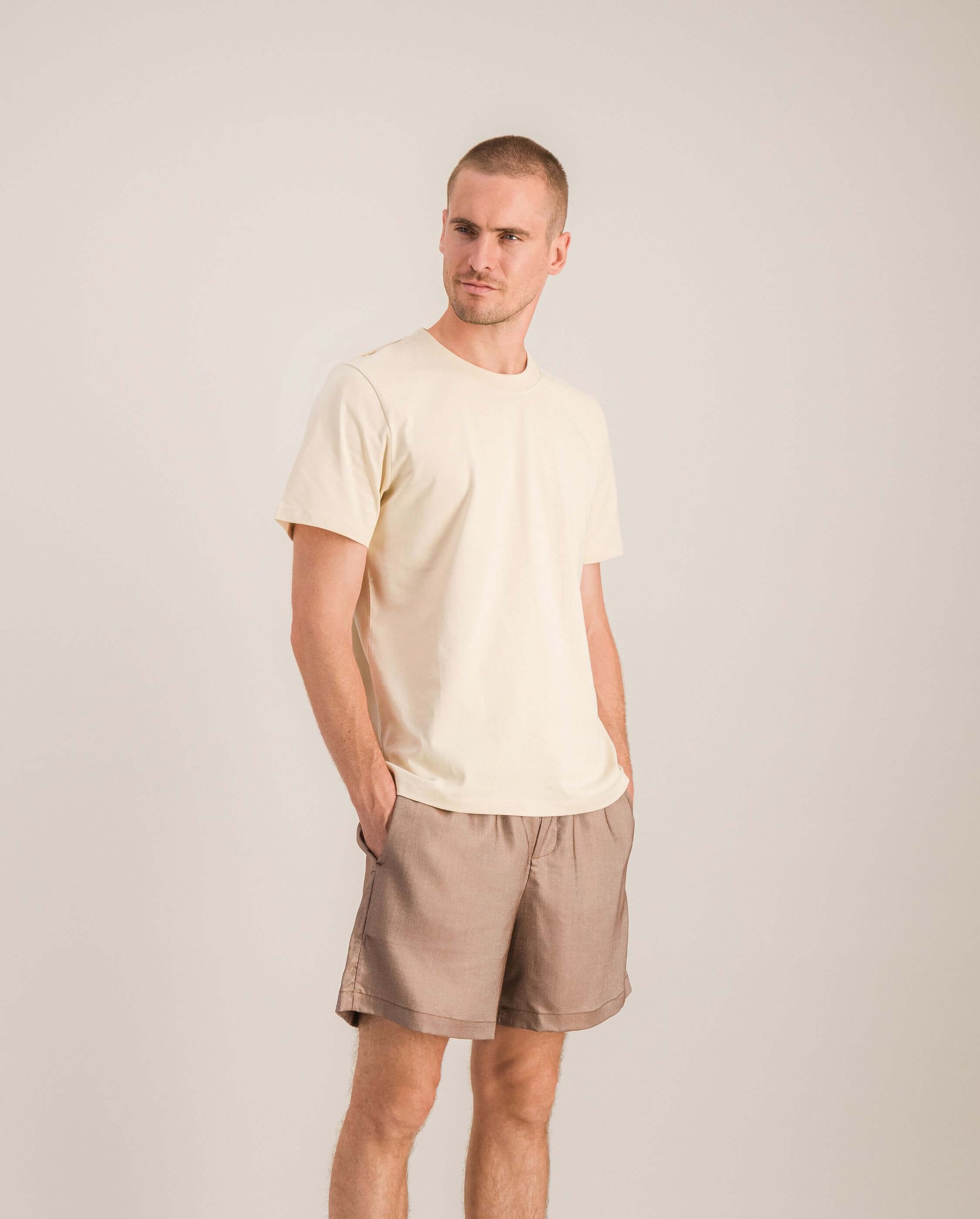 Men's organic cotton tee, beige