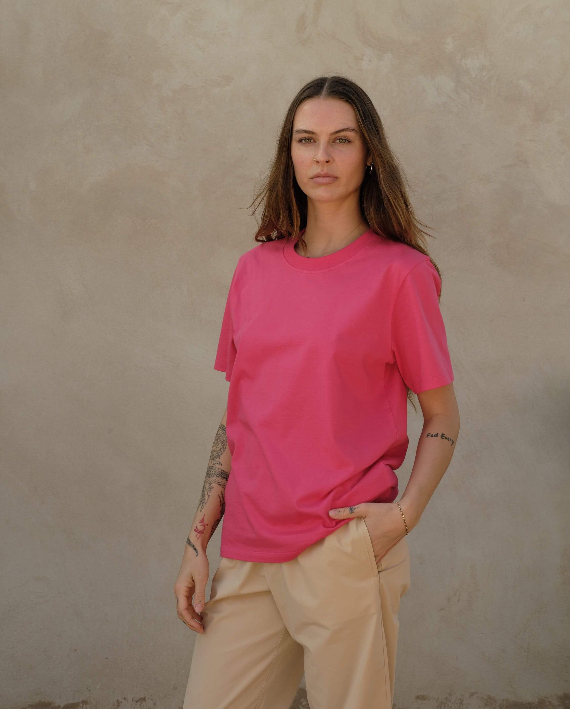 T-shirt femme coton bio fuchsia profil Angarde