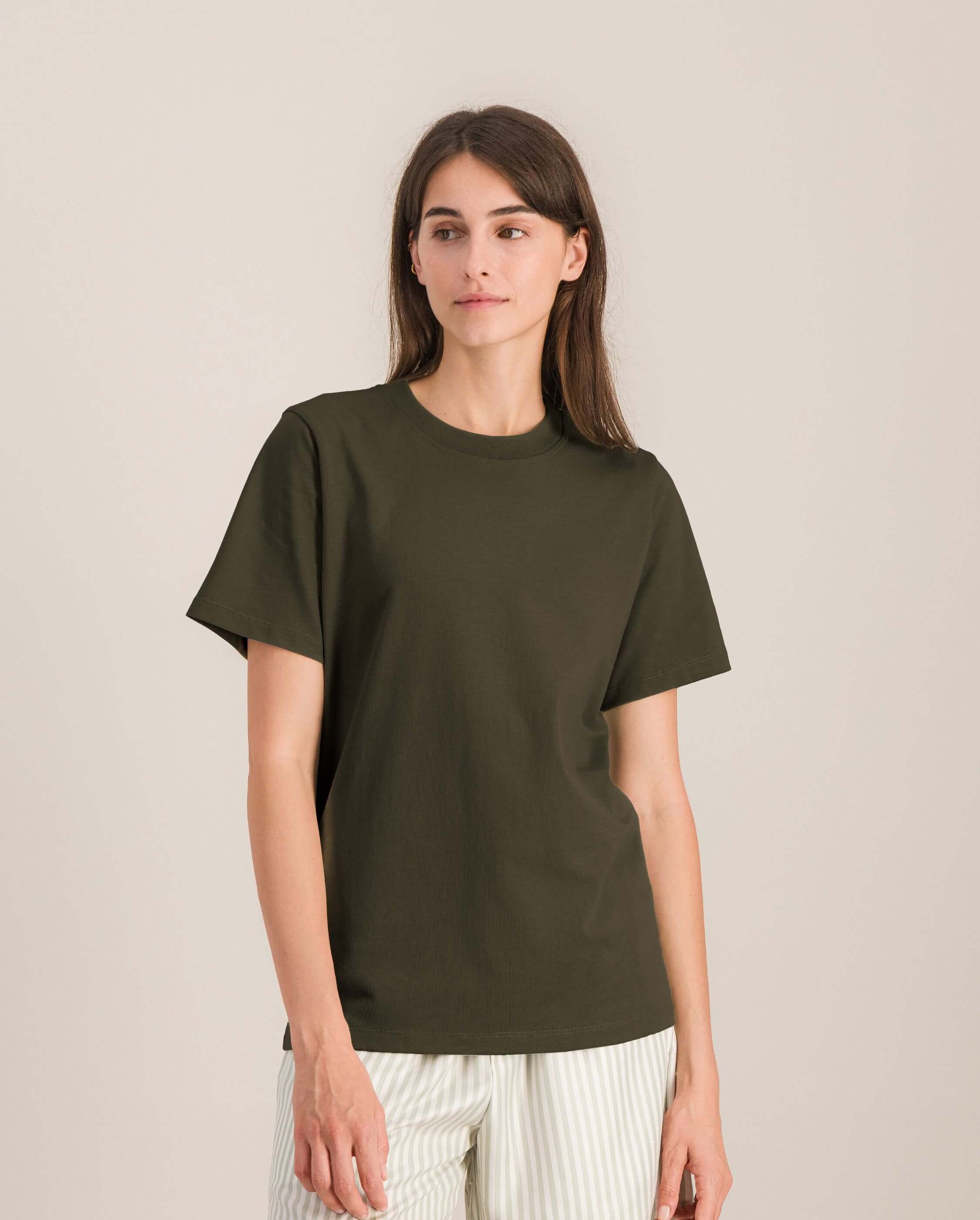 T-shirt femme coton bio, kaki face Angarde